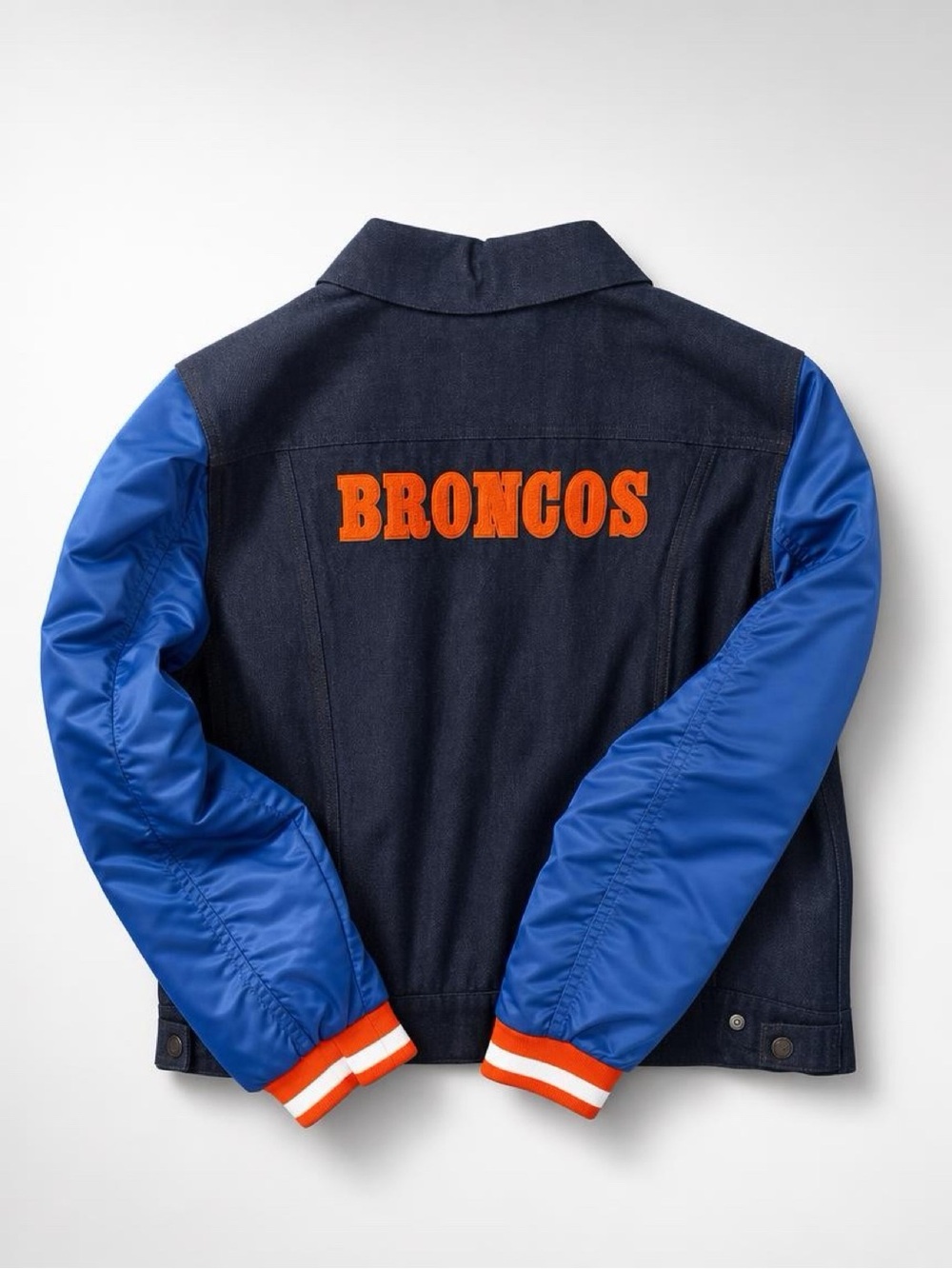Levi's x NFL Denver Broncos Denim Varsity Hybrid Trucker Jacket